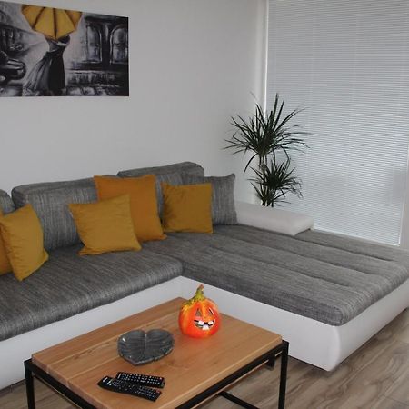 Apartment Anno Dunajská Streda Exteriör bild